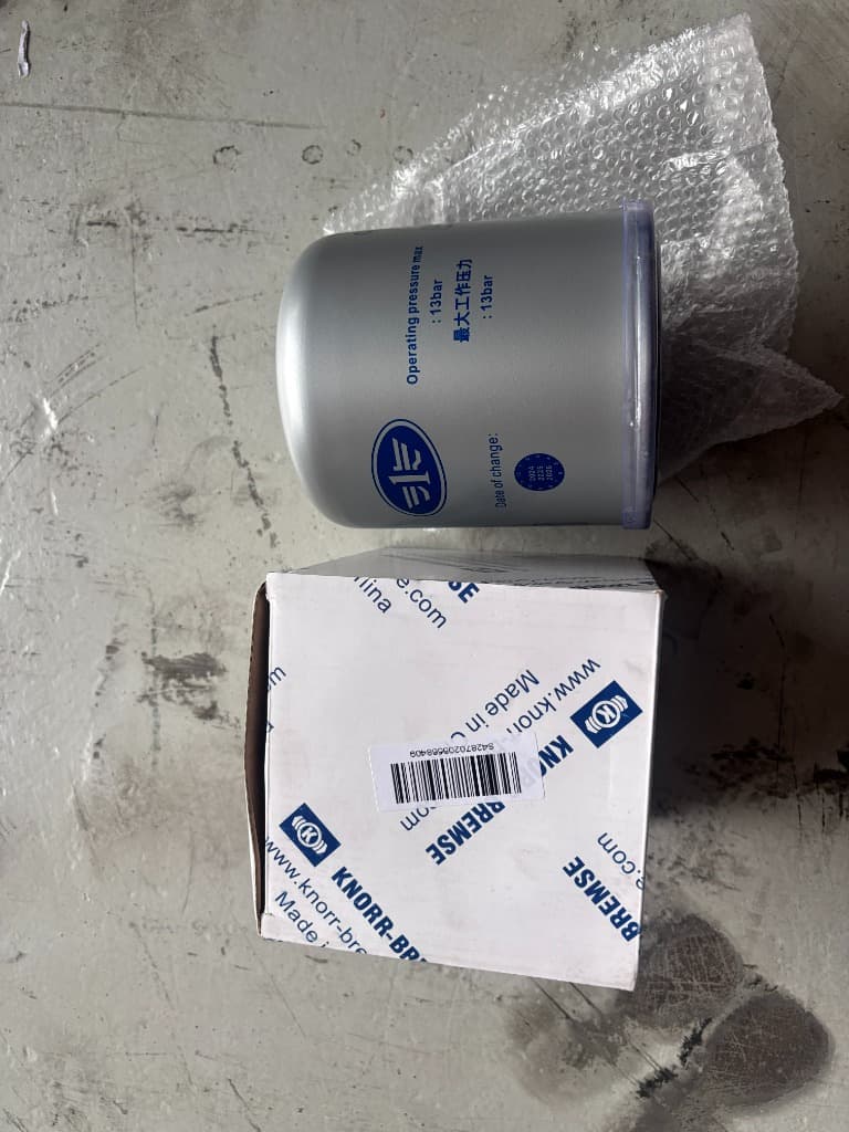 Lọc Sấy Khí Nén (Lọc Tách Ẩm) Xe Đầu Kéo FAW JH6